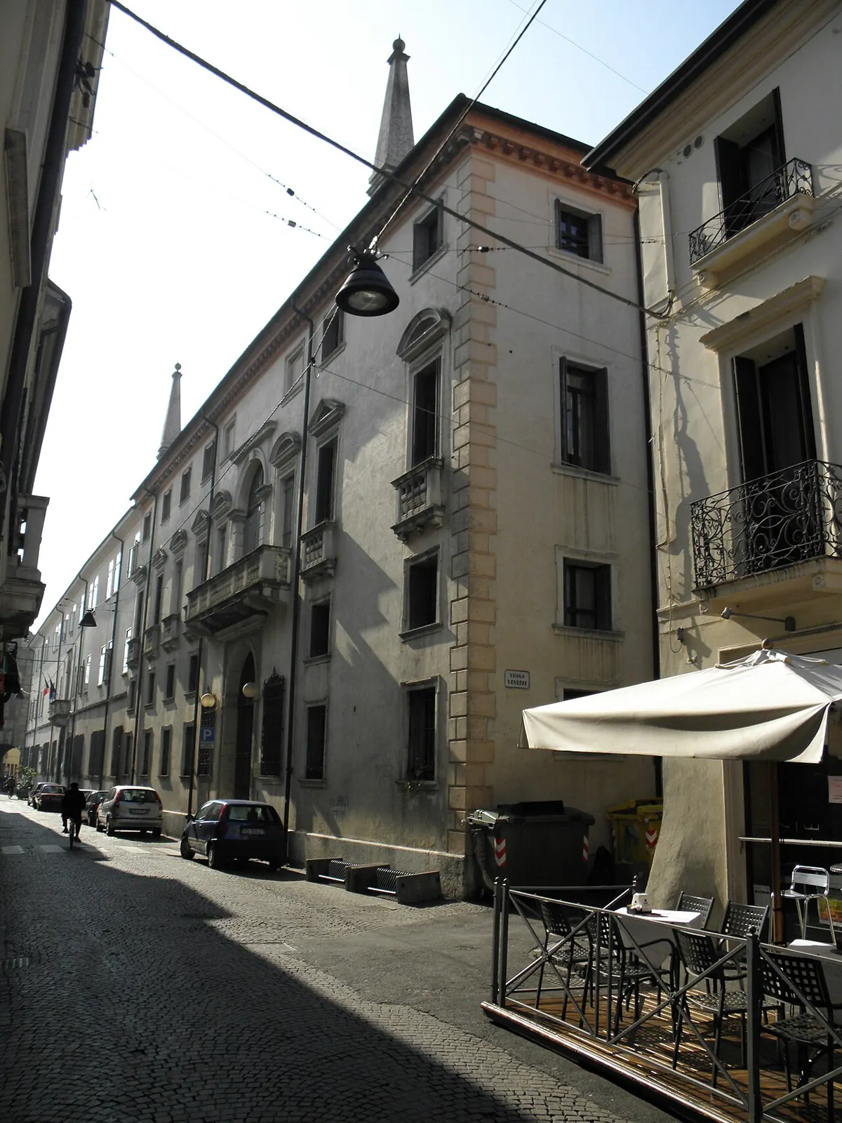 Conservatorio "Francesco Venezze"